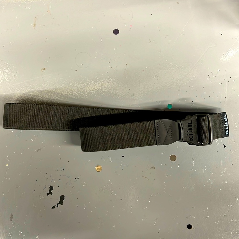 Kuhl belt NWOT